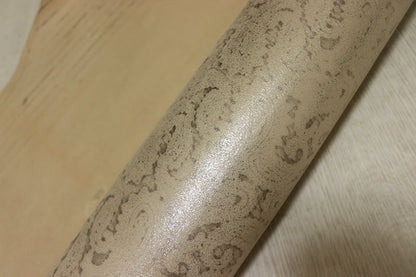 ds30円！[ゴールド]新入荷 国産 ヤギ革 クロム革 ペイズリープリント 50ds