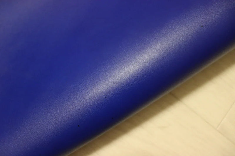 ds32円！[サファイア]クラフトの定番 インディアンレザー バッファロー革 ヌメ革 スムース加工 143ds