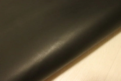 ds35円！[ブラック]クラフトの定番 バングラディシュレザー 牛革 ヌメ革 素上げ 151ds