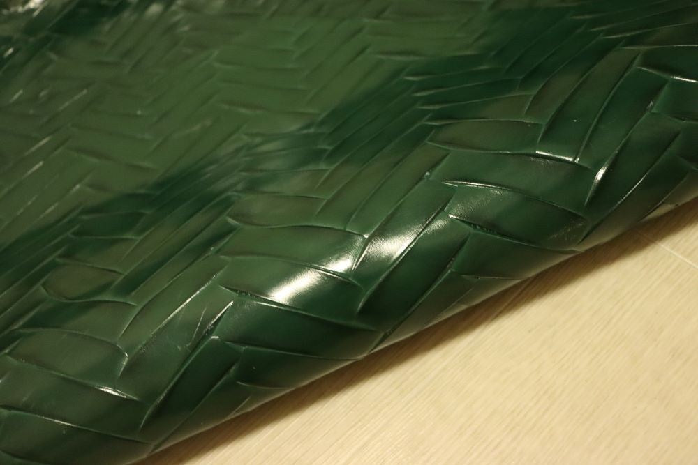 ds35円！[グリーン]新入荷 イタリアンレザー 牛革 クロム革 エンボス加工 ガラス 184ds