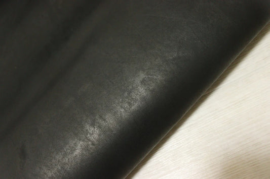 ds35円！[ブラック]クラフトの定番 バングラディシュレザー 牛革 ヌメ革 素上げ 187ds