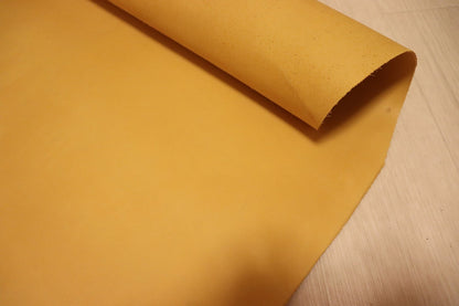 ds35円！クラフトの定番！イエローキャメル　素上げ　ヌメ革　220ds