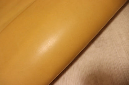 ds35円！クラフトの定番！イエローキャメル　素上げ　ヌメ革　220ds