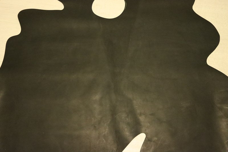 ブラック 232ds ヌメ革 牛革 インポート レザー 素上げ 半裁 一枚革 レザークラフト 革 皮 本革 diy 生地 材料 ds35円！[ブラック]クラフトの定番 インポートレザー 牛革 ヌメ革 素