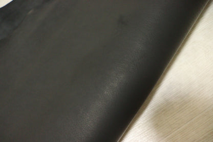 ds35円！[ブラック]新入荷 パキスタンレザー バッファロー革 ヌメ革 艶消し加工 41ds