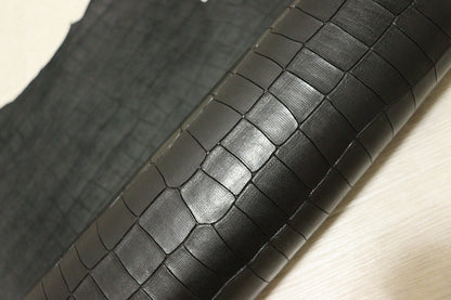 ds35円！[ブラック]新入荷 国産 ヤギ革 クロム革 クロコ型押し 63ds