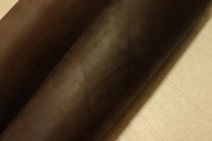 ds40円！[ヴィンテージ]Crazy Horse バングラディシュレザー 牛革 ヌメ革 オイルプルアップ加工 160ds