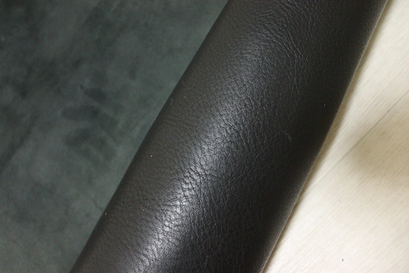 ds50円！[ブラック]新入荷 ベリー イタリアンレザー 牛革 ヌメ革 シュリンク加工 112ds