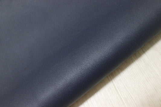 ds50円！[ネイビー]新入荷 イタリアンレザー 牛革 ヌメ革 スムース加工 130ds