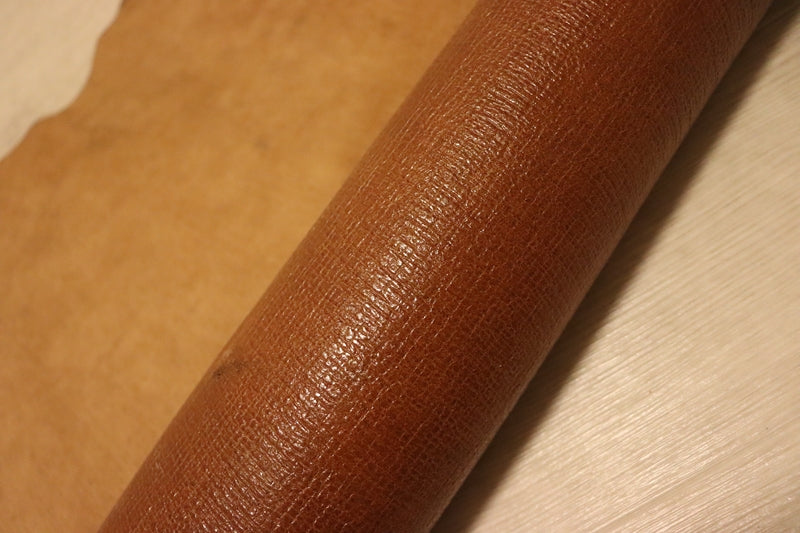 ds50円！[キャメル]新入荷 イタリアンレザー 牛革 ヌメ革 角シボ型押し 144ds