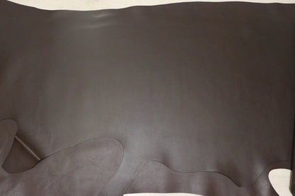 ds50円！[ダークブラウン]新入荷 イタリアンレザー 牛革 ヌメ革 セミアニリン 150ds