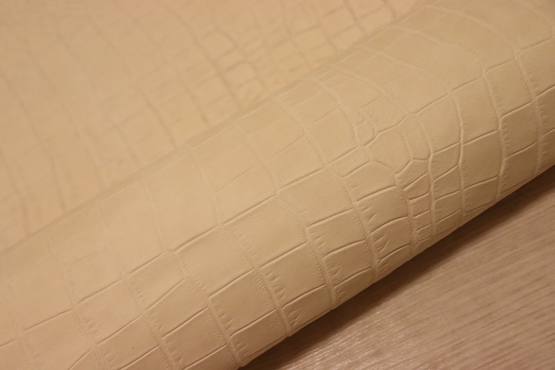 ds50円！[オフホワイト]新入荷 イタリアンレザー 牛革 ヌメ革 ショルダー クロコ型押し 177ds