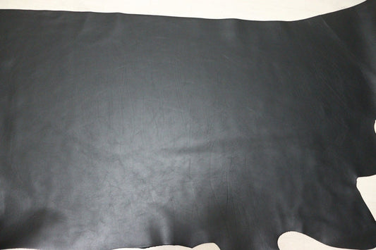 ds50円！[ブラック]新入荷 イタリアンレザー 牛革 ヌメ革 スムース加工 208ds