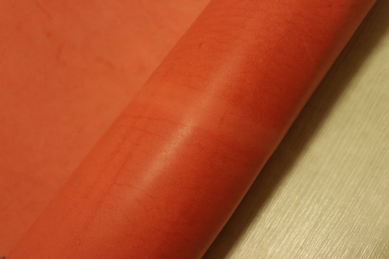ds53円！[レッド]クラフトの定番 ベリー イタリアンレザー 牛革 ヌメ革 スムース加工 ピットなめし 83ds