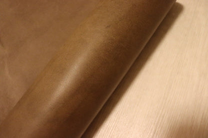 ds53円！[オリーブブラウン]クラフトの定番 ベリー イタリアンレザー 牛革 ヌメ革 スムース加工 ピットなめし 91ds