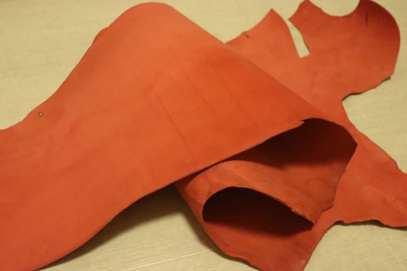 ds55円！[レッド]新入荷 ベリー イタリアンレザー 牛革 ヌメ革 スムース加工 ピットなめし 81ds