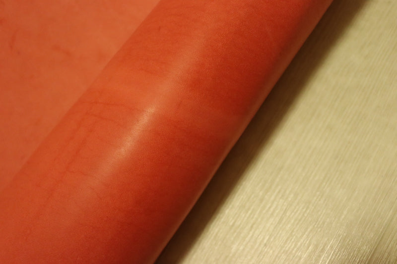 ds55円！[レッド]クラフトの定番 ベリー イタリアンレザー 牛革 ヌメ革 スムース加工 ピットなめし 87ds