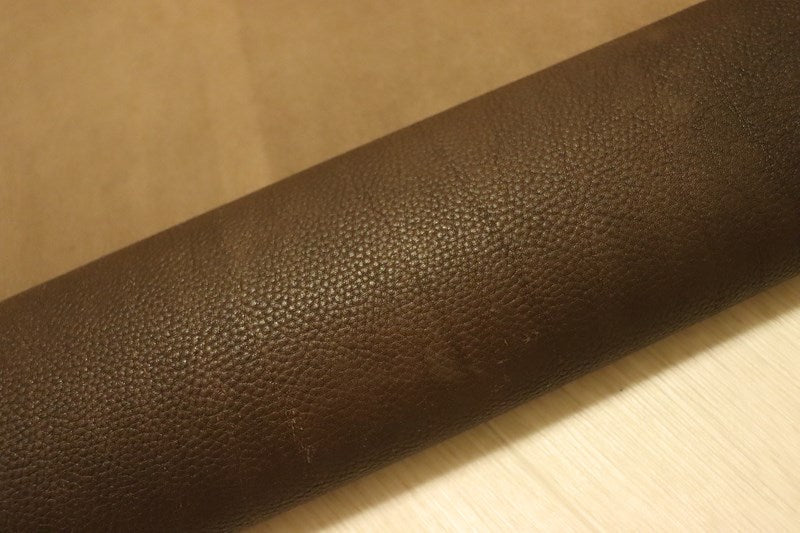 ds68円！[ビターブラウン]新入荷 イタリアンレザー 牛革 ヌメ革 ショルダー シボ型押し モチモチ 120ds