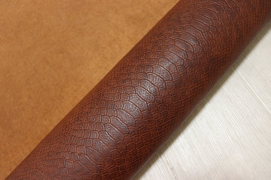 ds70円！[レッドブラウン]クラフトの定番 イタリアンレザー 牛革 ヌメ革 ショルダー スネーク型押し 104ds