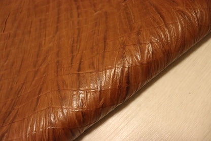 ds70円！[キャメルブラウン]新入荷 イタリアンレザー 牛革 ヌメ革 ショルダー 絞り加工×クロコ型押し 上質 122ds