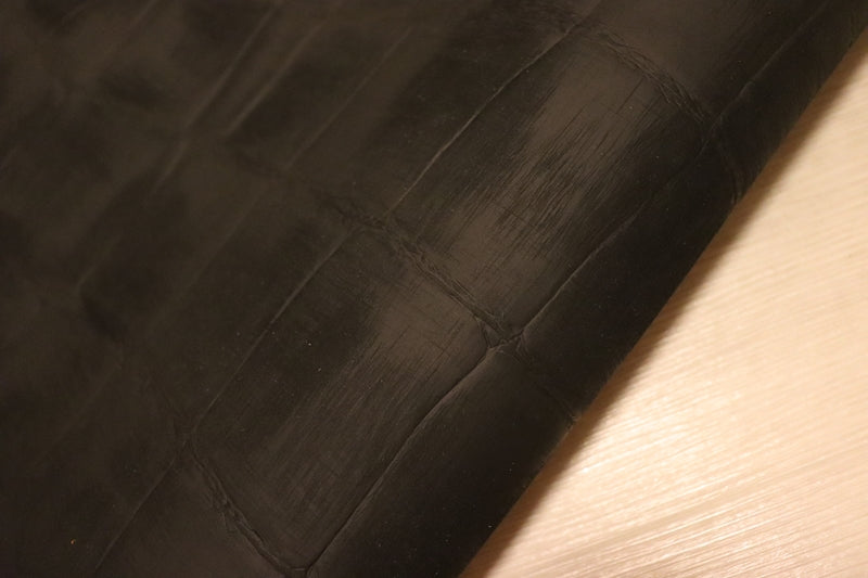 ds70円！[ブラック]新入荷 イタリアンレザー 牛革 ヌメ革 ショルダー クロコ型押し 上質 130ds