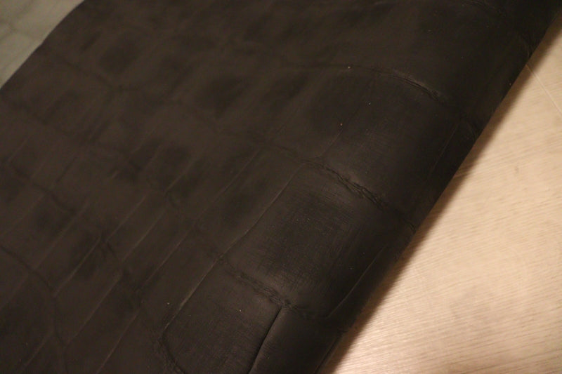 ds70円！[ブラック]新入荷 イタリアンレザー 牛革 ヌメ革 ショルダー クロコ型押し 130ds