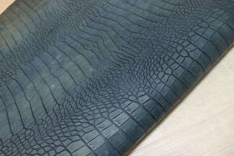 ds70円！[ブルー]新入荷 イタリアンレザー 牛革 ヌメ革 ショルダー クロコ型押し 130ds