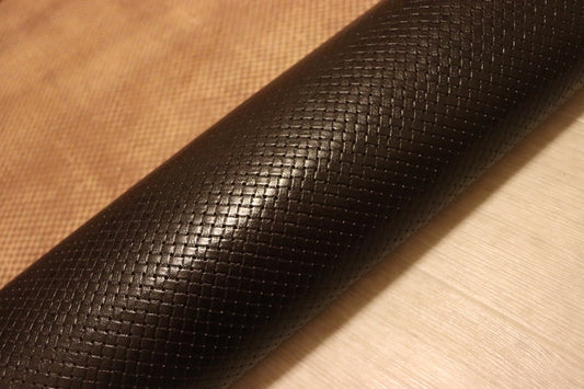 ds70円！[ダークブラウン]新入荷 イタリアンレザー 牛革 ヌメ革 ショルダー メッシュ型押し 上質 137ds