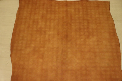 ds70円！[生成り]新入荷 イタリアンレザー 牛革 ヌメ革 ショルダー チェック型押し 上質 137ds