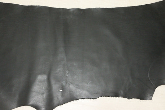 ds70円！[ブラック]新入荷 イタリアンレザー 牛革 ヌメ革 ショルダー スムース加工 Wショルダー 140ds