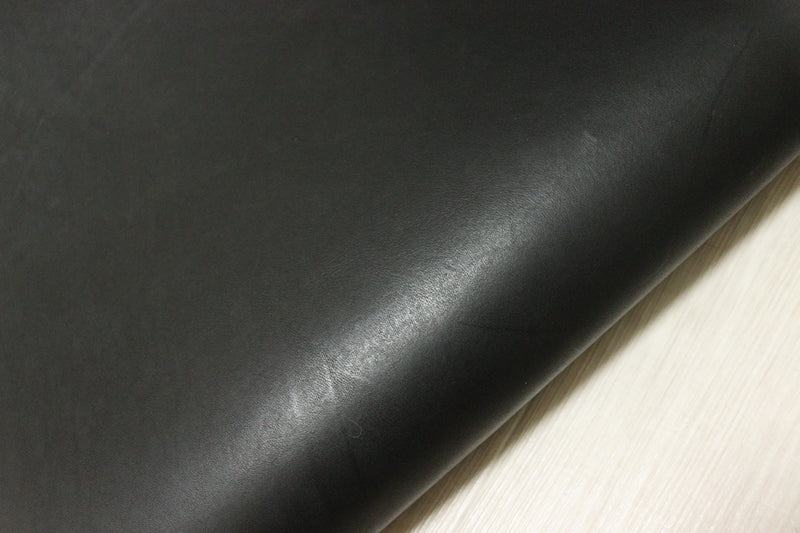 ds70円！[ブラック]新入荷 イタリアンレザー 牛革 ヌメ革 ショルダー スムース加工 Wショルダー 140ds