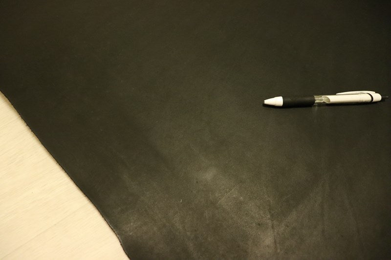 ds70円！[ブラック]新入荷 イタリアンレザー 牛革 ヌメ革 ショルダー オイルヌメ 148ds
