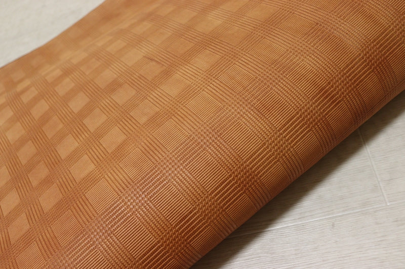 ds70円！[TAN]新入荷 イタリアンレザー 牛革 ヌメ革 ショルダー チェック型押し 150ds