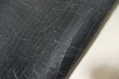 ds70円！[ネイビー]新入荷 イタリアンレザー 牛革 ヌメ革 ショルダー クロコ型押し 絞り加工 158ds