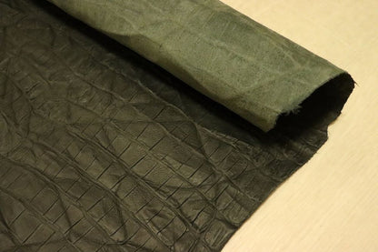 ds72円！[ネイビー]新入荷 イタリアンレザー 牛革 ヌメ革 ショルダー 絞り加工 クロコ型押し 170ds