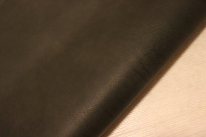 ds75円！[ライトブラック]新入荷 イタリアンレザー 牛革 ヌメ革 ショルダー スムース加工 上質 114ds
