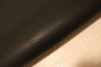 ds75円！[ブラック]新入荷 イタリアンレザー 牛革 ヌメ革 ショルダー スムース加工 上質 141ds