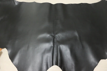 ds75円！[ブラック]新入荷 ベリー イタリアンレザー 牛革 ヌメ革 ショルダー スムース加工 Wショルダー 186ds