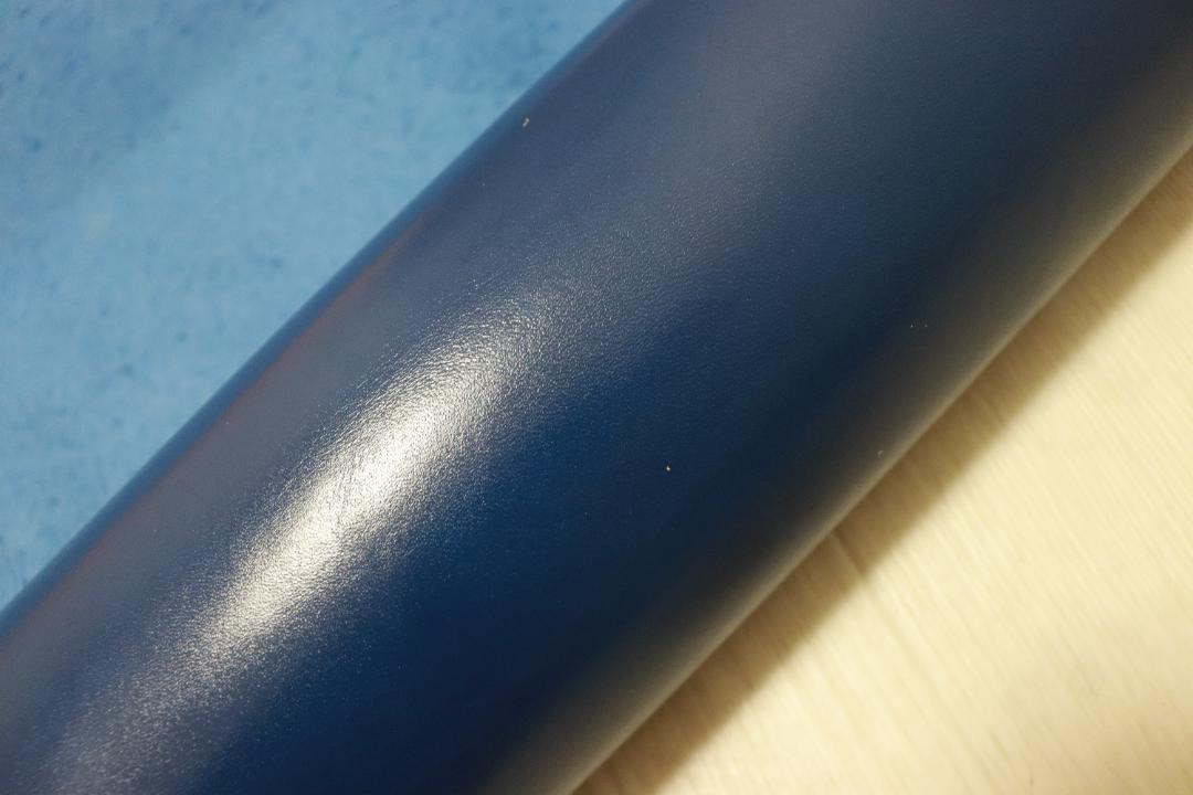 ds53円！新入荷！アニリン仕上げ　ヌメ革　サファイア　　222ds