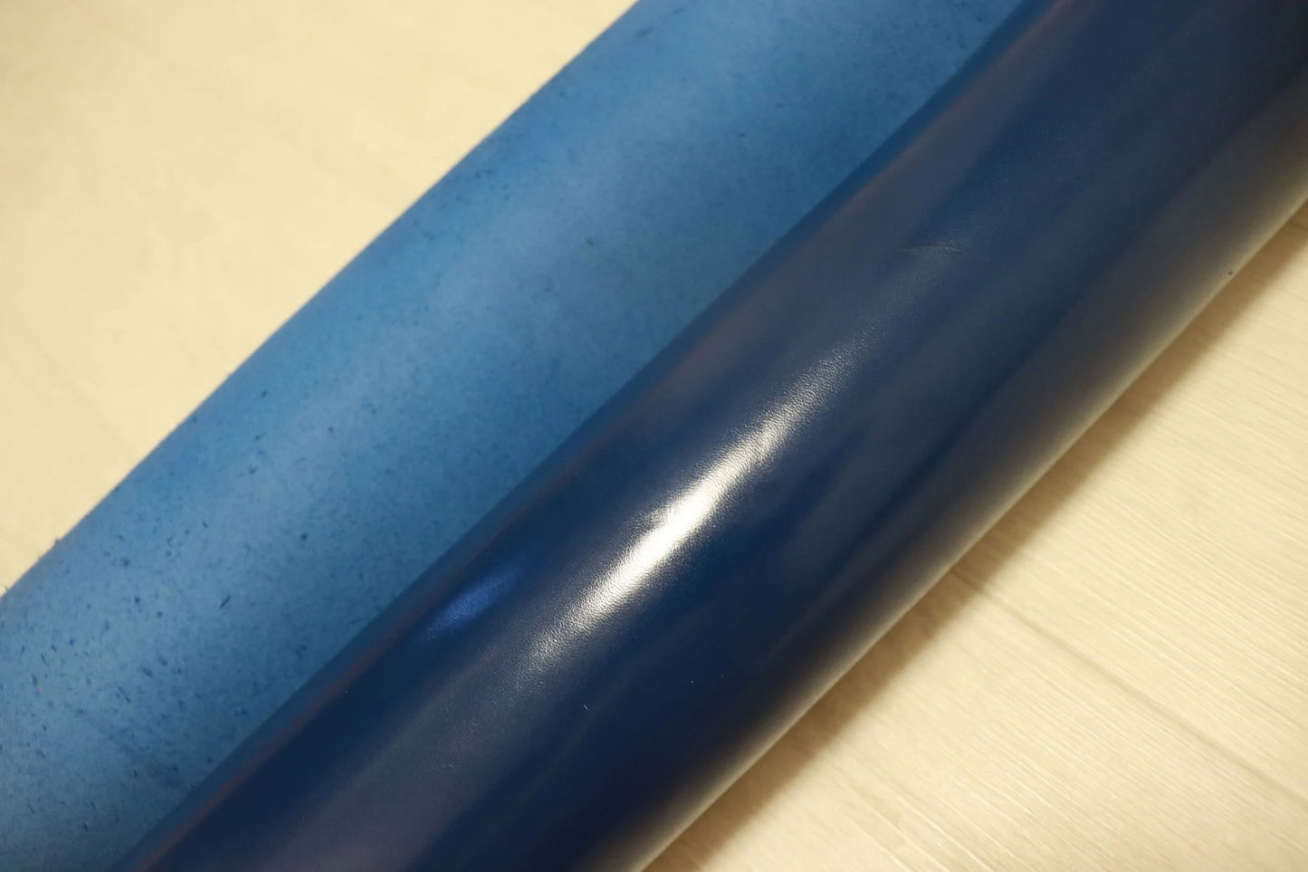 ds52円！新入荷！アニリン仕上げ　ヌメ革　サファイア　225ds