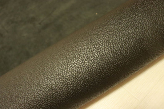 ds75円！新入荷！上質！ブラック　シュリンクシボ　ショルダー　ヌメ革　137ds