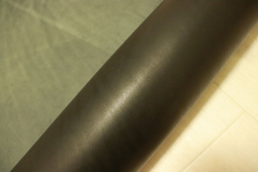 ds75円！新入荷！上質！オイルヌメ　ショルダー　ブラック　131ds