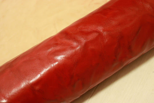 ds70円！新入荷！絞り加工　オイルヌメ　カーマインレッド　ショルダー　145ds