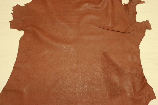 ds21円！SALE!エミュー型押し チョコブラウン 豚革 146ds