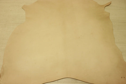 ds25円！[生成り]SALE!インディアンレザー 牛革 ヌメ革 カーフスキン 訳あり・・ 105ds