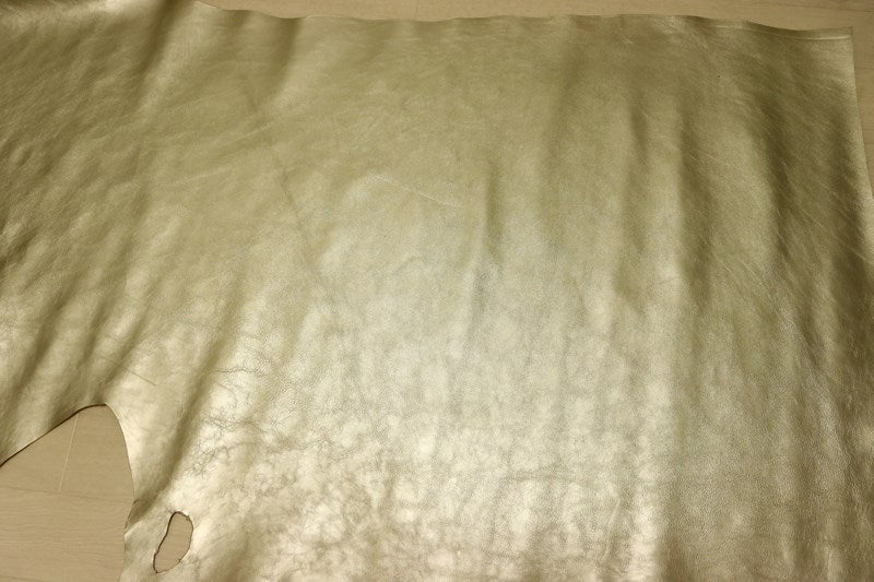 ds28円！[シャンパンゴールド]新入荷 国産 牛革 クロム革 弱シュリンク加工 170ds