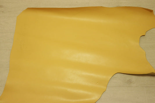 ds28円！[イエロー]新入荷！国産 牛革 顔料仕上げ やや訳あり・・ 70ds