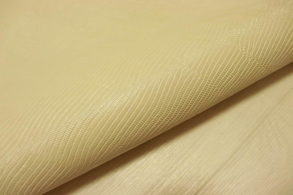 A421 本皮 イタリア輸入品 水シボ　ベ－ジュ色 241ds ￥4800 ベルト　イタリアレザー　シボ型押し　日本製　｜　シャツ・ネクタイなどメンズアパレルなら「ナガイコーポレーション」